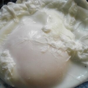 ”ポーチドエッグ”　の作り方
